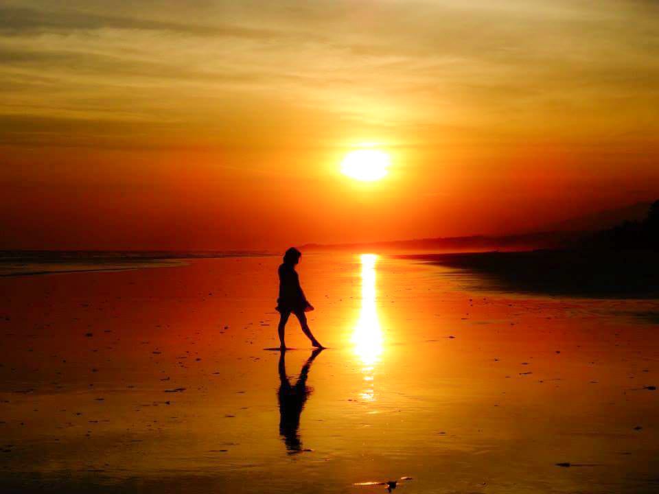 sunset el salvador beach